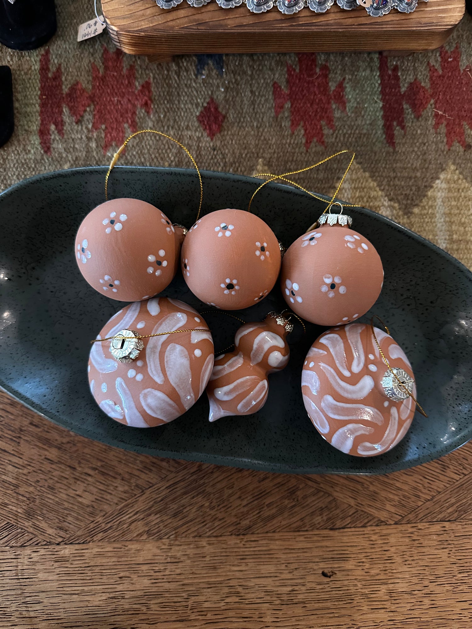 Navidad Barro Ornaments